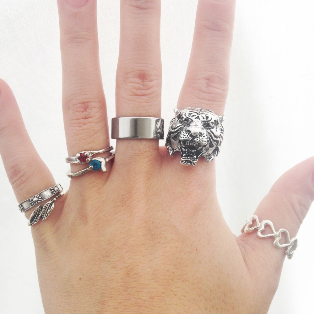 Tiger Ring - Picture 2 of 4